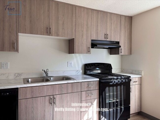 1480 16th St in Springfield, OR - Building Photo - Building Photo