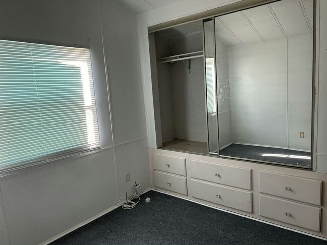 6105 Land O' Lakes Blvd in Land O Lakes, FL - Building Photo - Building Photo