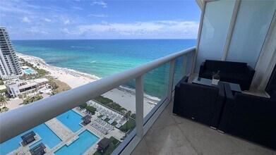 1830 S Ocean Dr, Unit 2211 in Hallandale Beach, FL - Building Photo - Building Photo