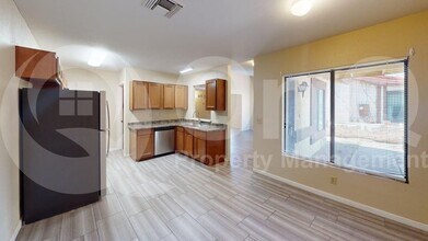 1727 Elm St in Tucson, AZ - Building Photo - Building Photo