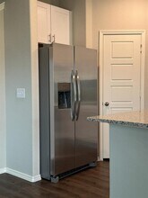 648 Levine Ct in Montgomery, TX - Building Photo - Building Photo