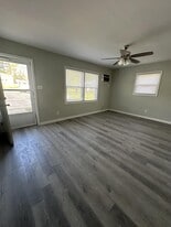 1051 Rulnick St in Fayetteville, NC - Building Photo