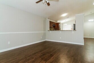 2127 Newt St in Orlando, FL - Building Photo - Building Photo