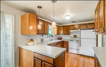 523 SW 160th St in Burien, WA - Building Photo - Building Photo