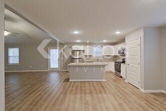 136 Western Red Cedar Dr in Springfield, GA - Building Photo - Building Photo