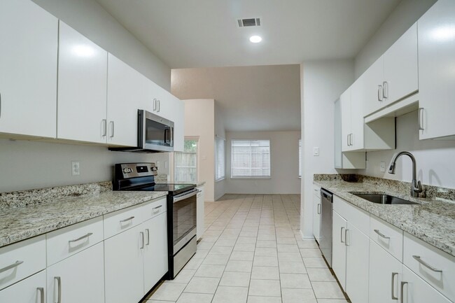 11103 Almond Grove in Humble, TX - Building Photo - Building Photo