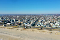 807 Ocean Ave in Bradley Beach, NJ - Foto de edificio - Building Photo