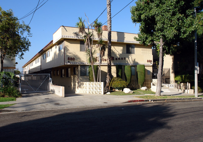 880 Victor Ave in Inglewood, CA - Building Photo - Building Photo