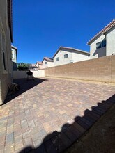 6824 Frances Celia Ave in Las Vegas, NV - Building Photo - Building Photo