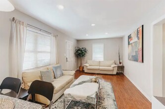 430 Lindbergh Drive NE in Atlanta, GA - Building Photo - Building Photo