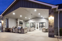 Prairie Pointe Apartments & Townhomes in Coeur d'Alene, ID - Building Photo - Building Photo