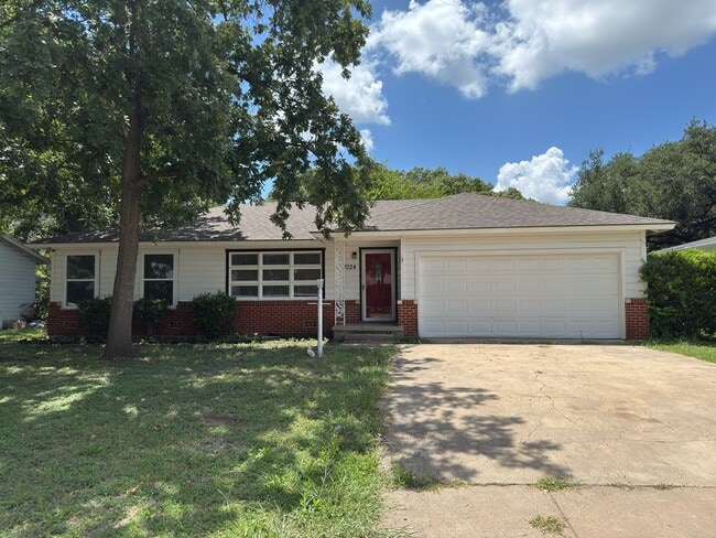 property at 2024 Meadow Rd