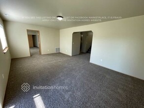 6708 179th St Ct E, Unit A205 in Puyallup, WA - Foto de edificio - Building Photo