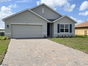 920 NE 10th St in Cape Coral, FL - Building Photo - Building Photo