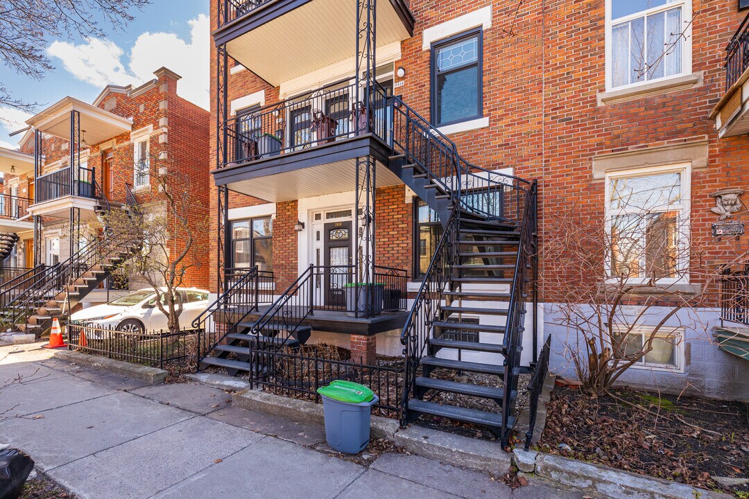 5930-5938 1Re Av in Montréal, QC - Building Photo
