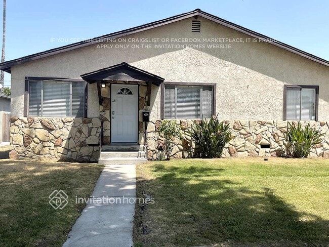 property at 13139 Archwood St