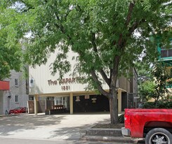 Aapartel Apartments in Denver, CO - Building Photo