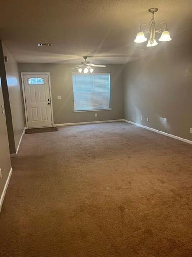 200 Northpointe Dr in Centerville, GA - Building Photo - Building Photo