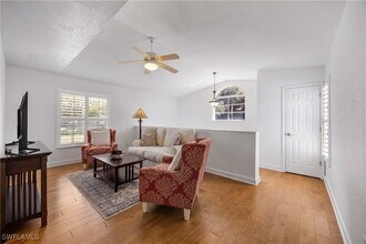 7050 Barrington Cir in Naples, FL - Building Photo - Building Photo