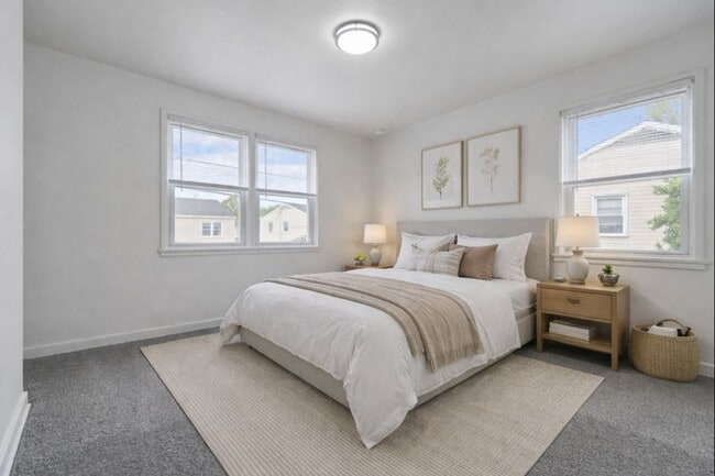 property at 06 Midland Heights Cir