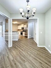 2768 Summit Pkwy SW in Atlanta, GA - Building Photo - Building Photo