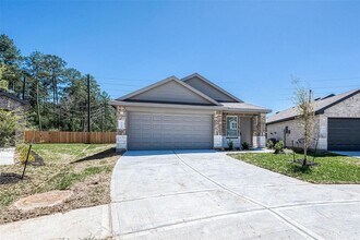 5734 Avalon Woods Dr in Spring, TX - Building Photo - Building Photo