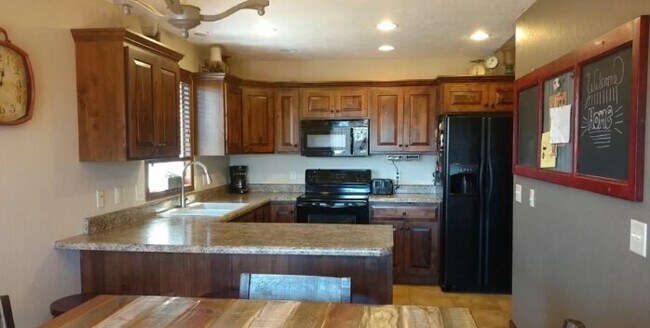 5300 S Sirocco Ave in Sioux Falls, SD - Building Photo - Building Photo