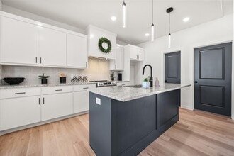 1414 Farmhouse Ave in Wolfforth, TX - Building Photo - Building Photo