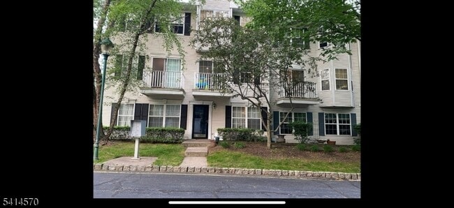 property at 2088 Edward Ct