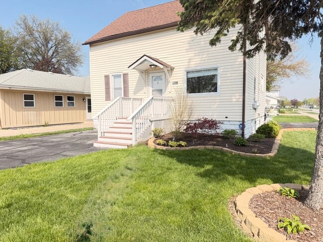 9351 Kennedy Ave, Unit #1, Unit #1