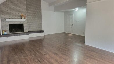 3615 Hopetown Dr in Dallas, TX - Building Photo - Building Photo