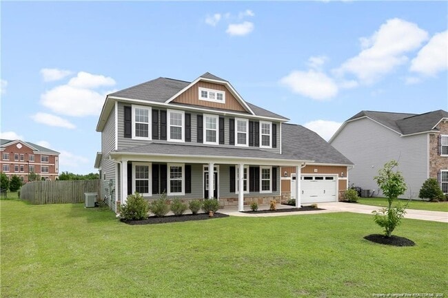 1048 Ronald Reagan Drive in Fayetteville, NC - Building Photo - Building Photo