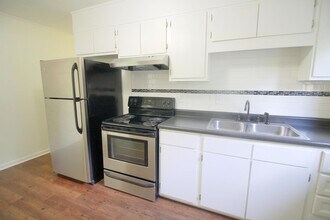 510 Gurley St in Durham, NC - Building Photo - Building Photo