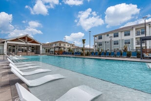 Barrow in Baytown, TX - Building Photo