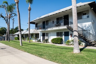 Fairhaven Village in Santa Ana, CA - Building Photo - Building Photo