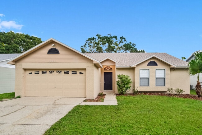 2645 Talladega Dr