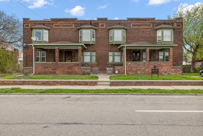 property at 9434 John R St