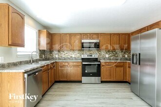 3521 Ashgrove Dr in Indianapolis, IN - Building Photo - Building Photo