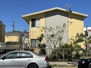 1717 S Bonnie Brae St in Los Angeles, CA - Building Photo - Building Photo