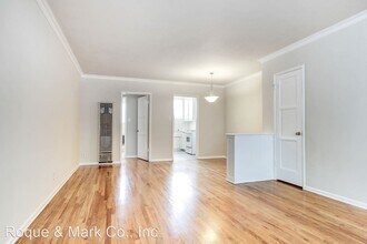 3144 S Barrington Ave in Los Angeles, CA - Building Photo - Building Photo