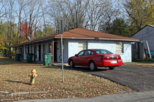 1421 N Wheeling Ave in Tulsa, OK - Foto de edificio - Building Photo