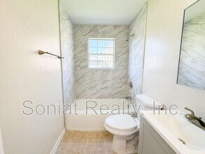 2215 N Galvez St in New Orleans, LA - Building Photo - Building Photo