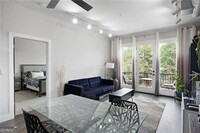 5300 Peachtree Rd, Unit 205 in Chamblee, GA - Building Photo - Building Photo