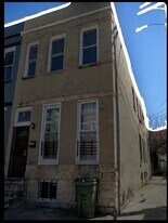1205 Clendenin St in Baltimore, MD - Building Photo