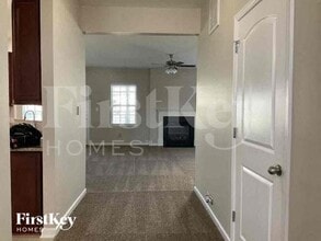 101 Haystack Rd in Mount Holly, NC - Foto de edificio - Building Photo