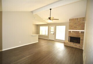 12419 Ridgelow Ln in Houston, TX - Building Photo - Building Photo