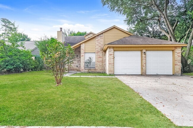 2322 Piddler Dr