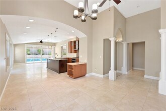 9001 Crimson Clover Way in Las Vegas, NV - Building Photo - Building Photo