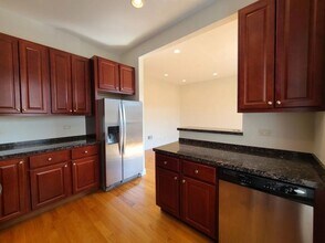 3339 N Halsted St in Chicago, IL - Building Photo - Building Photo