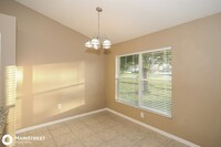 4218 NE 23rd Ave in Cape Coral, FL - Foto de edificio - Building Photo